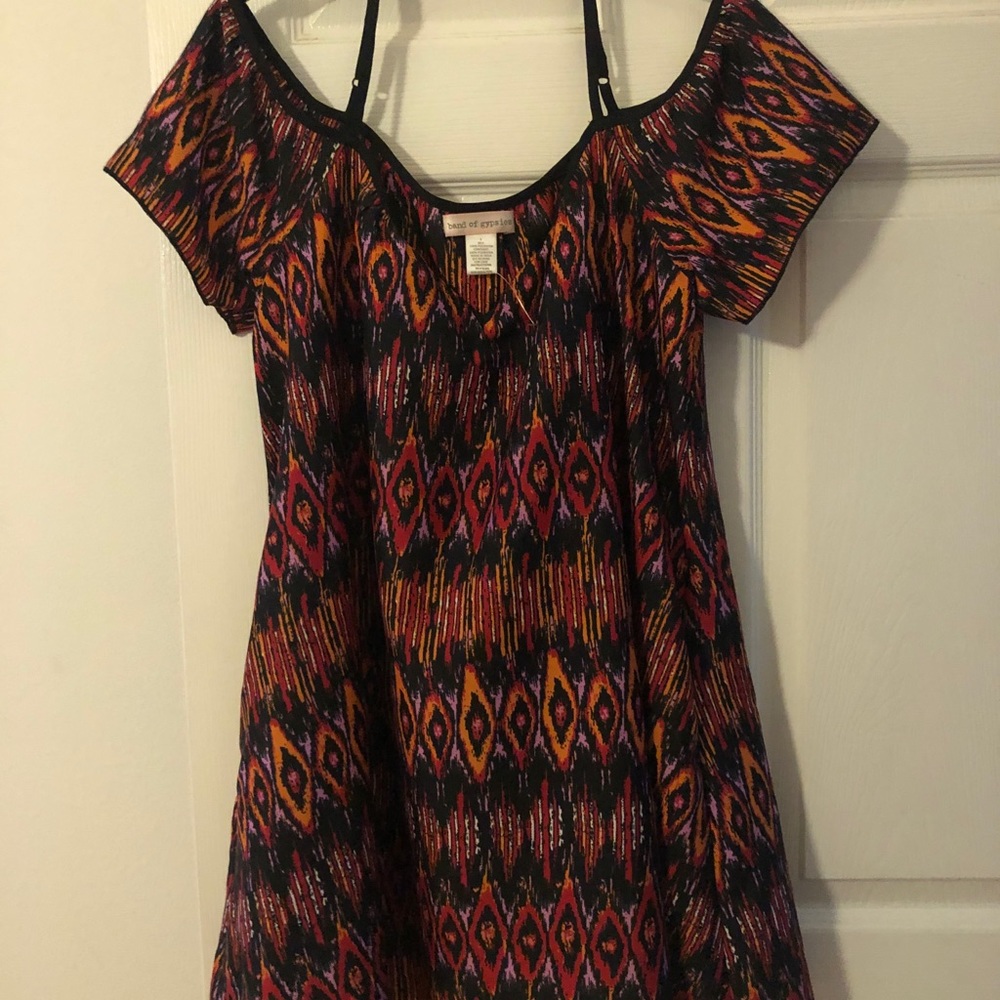 Cold shoulder tunic dress